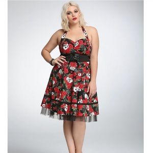 Torrid (skulls & roses) Halter Pinup Style Dress